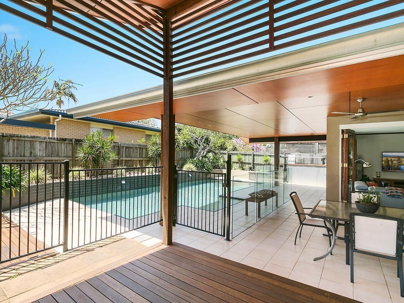 2 Ferguson Avenue, Buderim QLD 4556