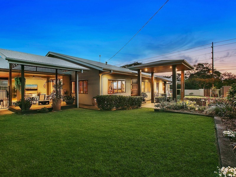 2 Ferguson Avenue, Buderim QLD 4556