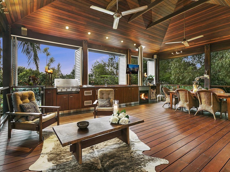 19 Mountain Top Court, Mons QLD 4556