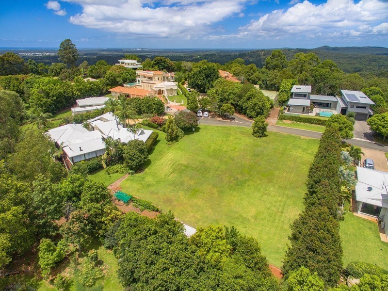 19 Mountain Top Court, Mons QLD 4556