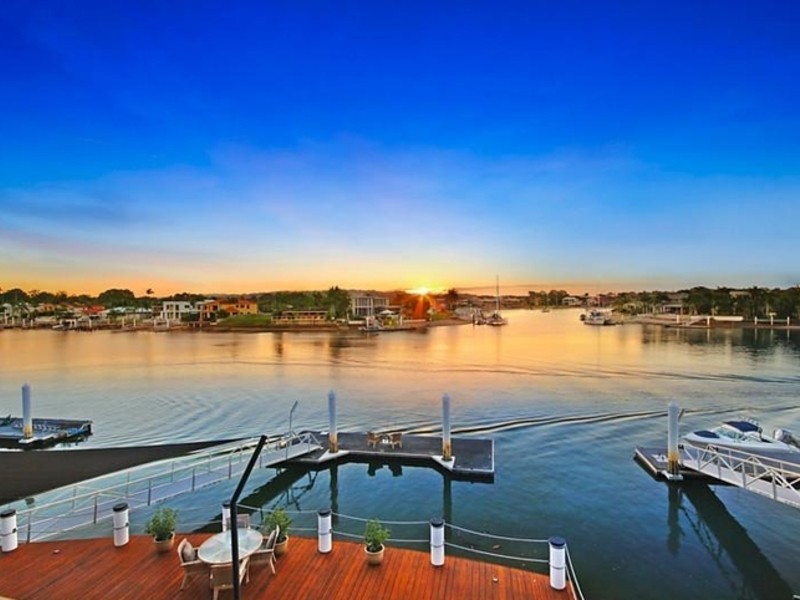 18 Mooloolah Island, Minyama QLD 4575