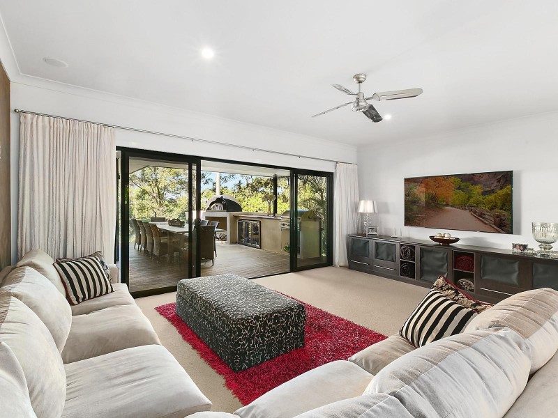 38 Topview Drive, Tanawha QLD 4556