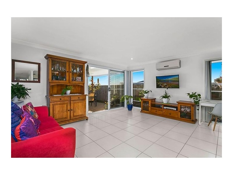 10 Riverstone Crescent, Little Mountain QLD 4551