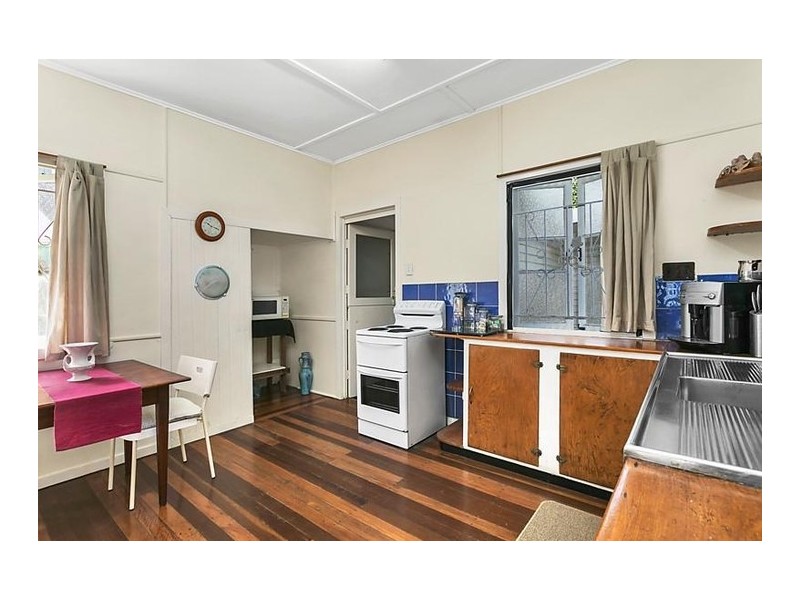 13 Blackall Range Road, Woombye QLD 4559