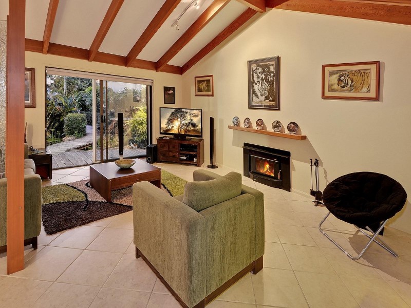 38 Carwoola Crescent, Mooloolaba QLD 4557
