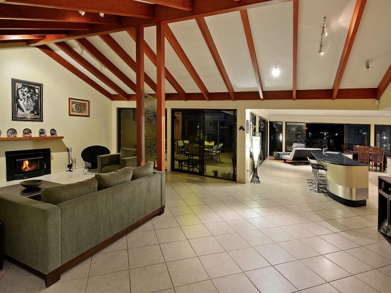 38 Carwoola Crescent, Mooloolaba QLD 4557