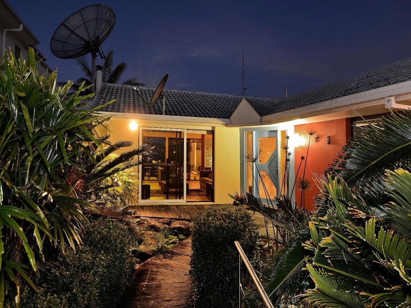 38 Carwoola Crescent, Mooloolaba QLD 4557