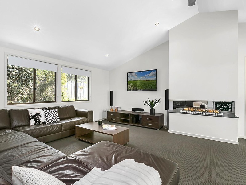 40 Karawatha Drive, Mountain Creek QLD 4557