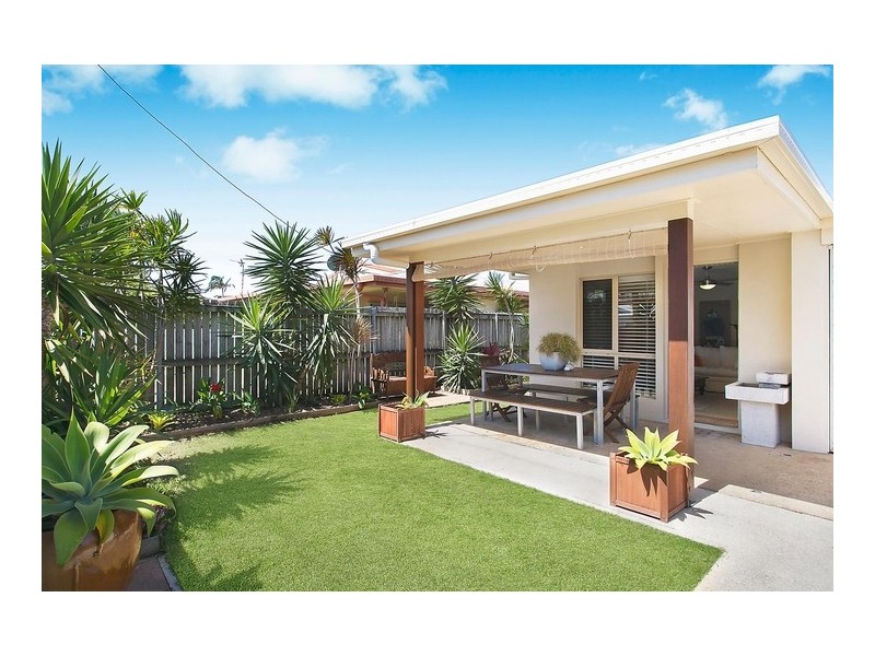 1/7 Pannaroo Street, Buddina QLD 4575
