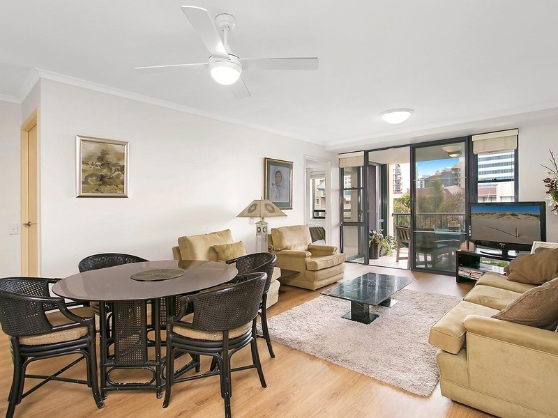302/98 Alexandra Parade, Alexandra Headland QLD 4572