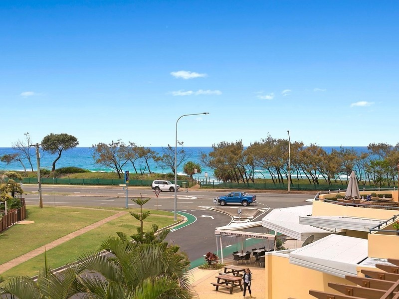 302/98 Alexandra Parade, Alexandra Headland QLD 4572