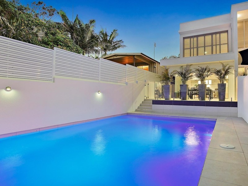 9 Victor Street, Alexandra Headland QLD 4572