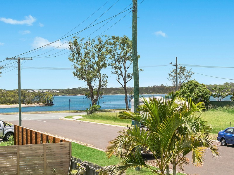 26 Broadwater Avenue, Maroochydore QLD 4558