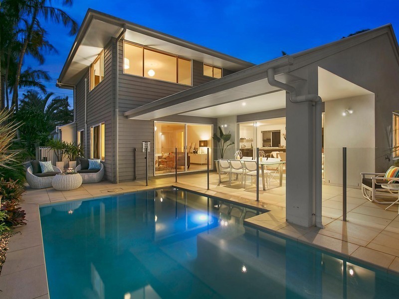 82 Palm Drive, Mooloolaba QLD 4557
