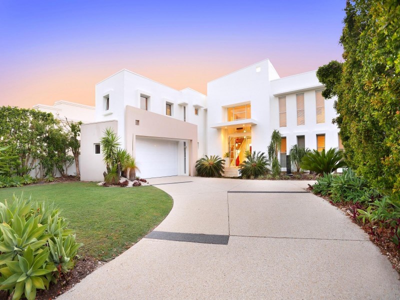 25 Mooloolah Island, Minyama QLD 4575