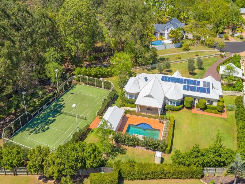 31 Walgarri Drive, Tanawha QLD 4556