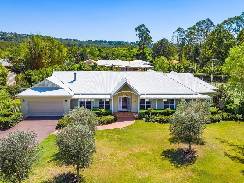 31 Walgarri Drive, Tanawha QLD 4556