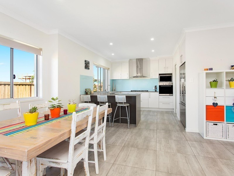 11 Stradbroke Street, Mountain Creek QLD 4557