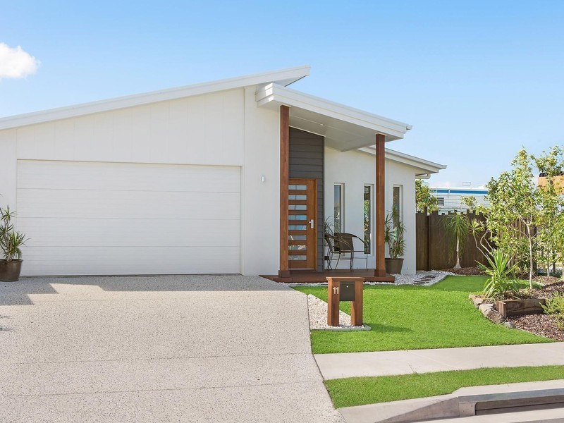 11 Stradbroke Street, Mountain Creek QLD 4557