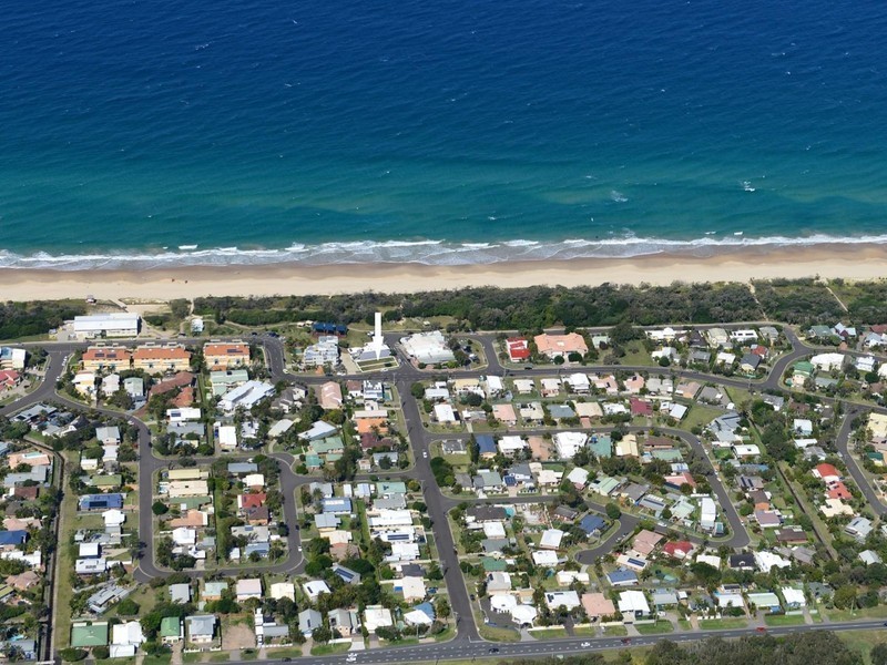 10 Lorraine Avenue, Marcoola QLD 4564