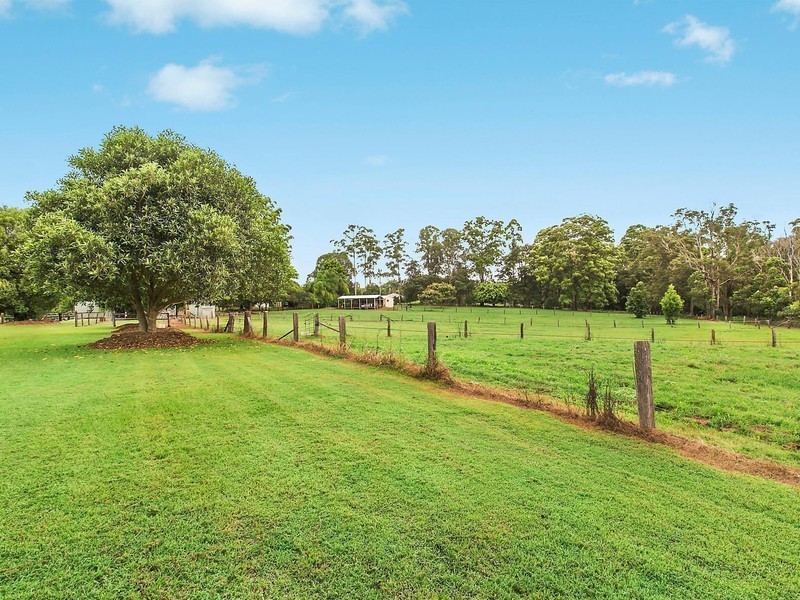 409 Chevallum Road, Chevallum QLD 4555