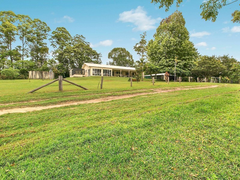 409 Chevallum Road, Chevallum QLD 4555