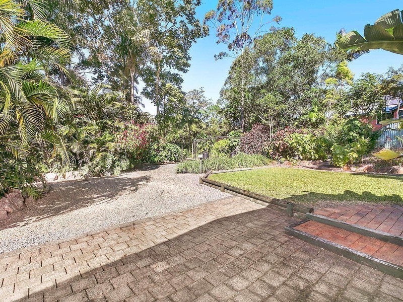 16 William Street, Landsborough QLD 4550