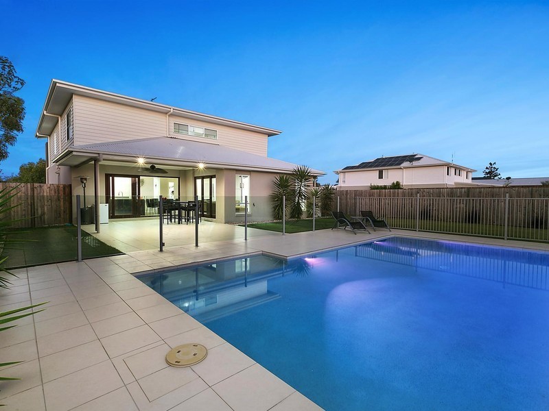 51 North Beach Place, Mudjimba QLD 4564