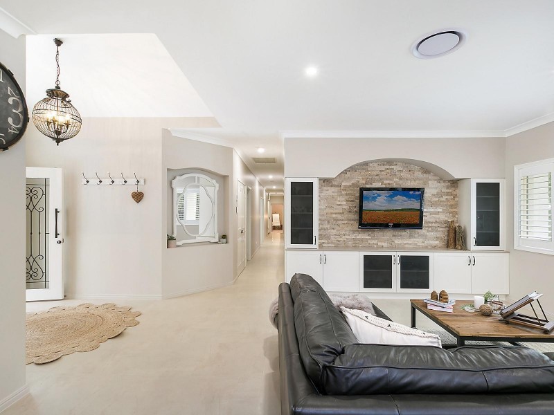 65 Topview Drive, Tanawha QLD 4556