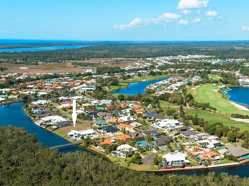 10 Wallaby Circuit, Pelican Waters QLD 4551