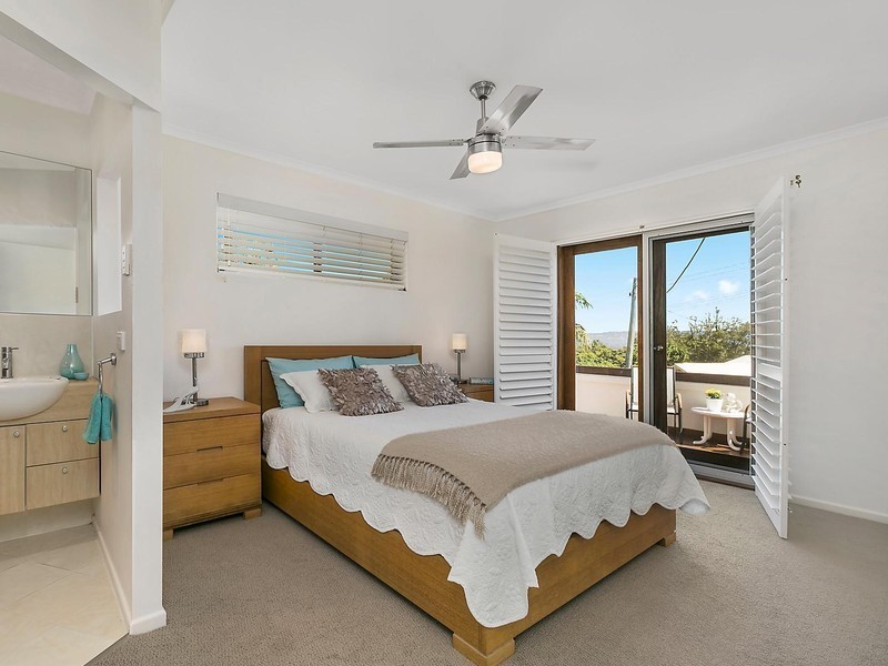 27 Mons School Road, Buderim QLD 4556