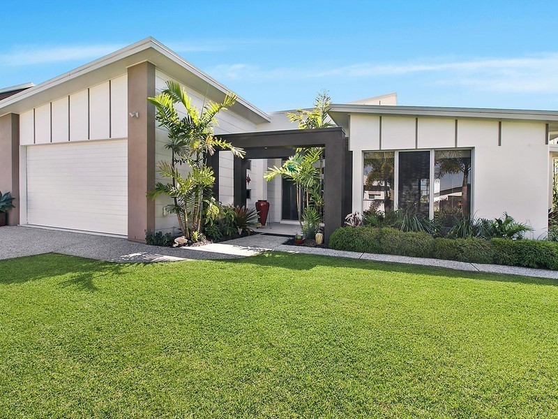 44 Deep Water Circuit, Pelican Waters QLD 4551