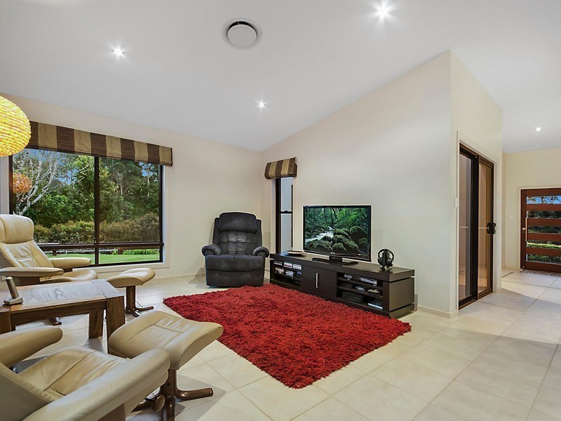 52 Mannikin Road, Tanawha QLD 4556