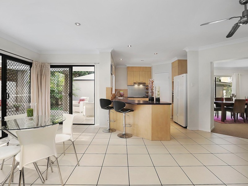 8 Manor Lane, Buderim QLD 4556