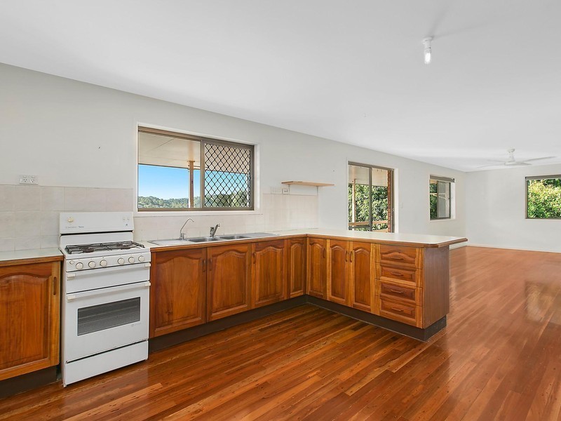 325 Petrie Creek Road, Rosemount QLD 4560