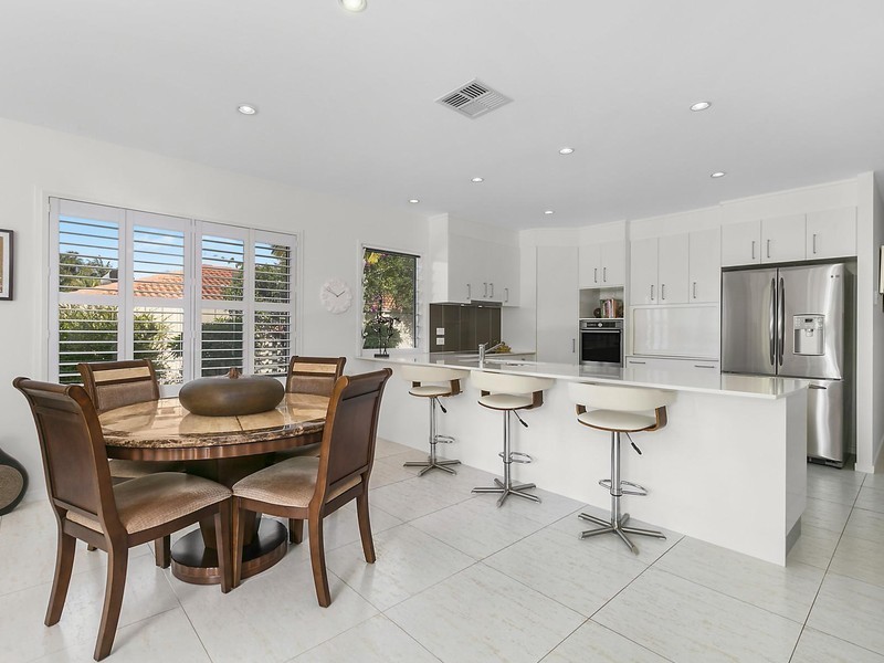 2/21 Mill Road, Buderim QLD 4556