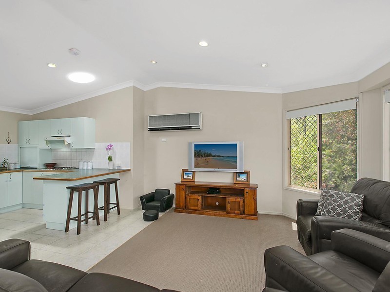 20 St Helena Street, Little Mountain QLD 4551