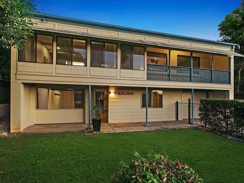 63 Okinja Road, Alexandra Headland QLD 4572