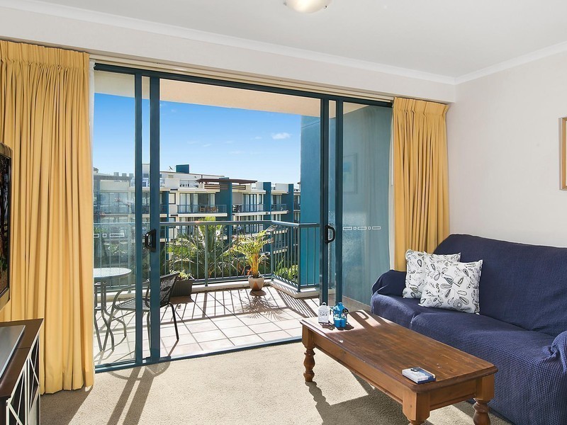 621/102 Alexandra Parade, Alexandra Headland QLD 4572