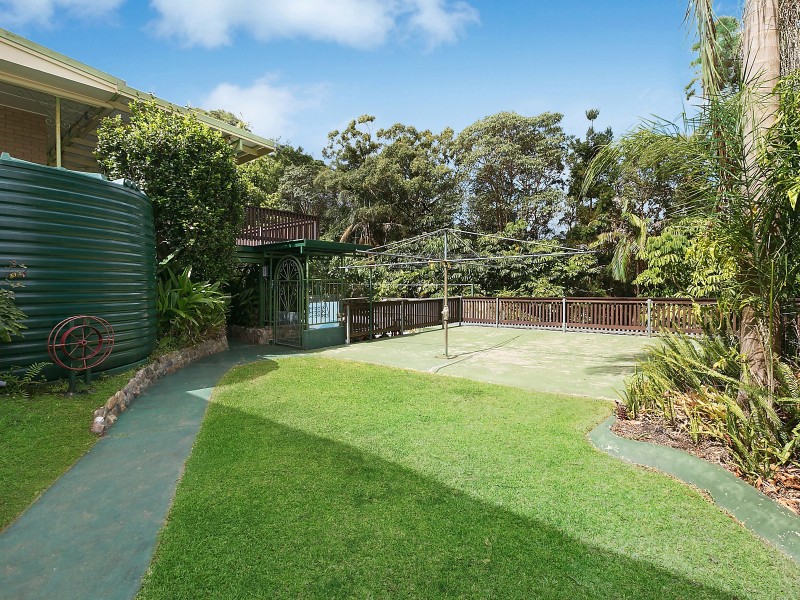51 Hillcrest Avenue, Nambour QLD 4560