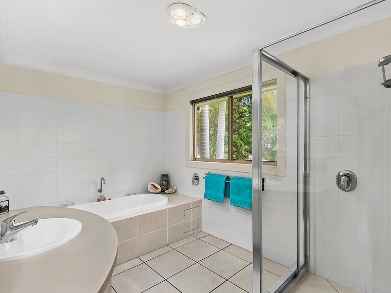 6 Martins Creek Road, Buderim QLD 4556