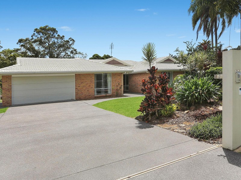 3 Walgarri Drive, Tanawha QLD 4556