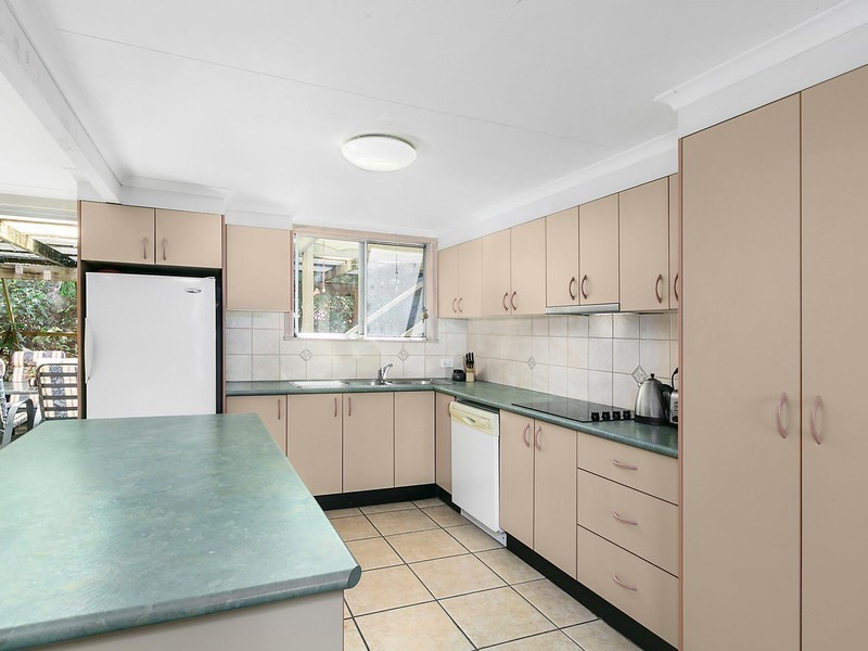 9 Bauhinia Drive, Mooloolaba QLD 4557