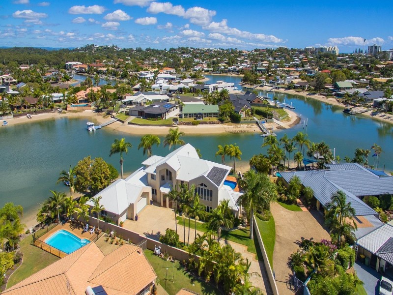 49 Carrothool Place, Mooloolaba QLD 4557