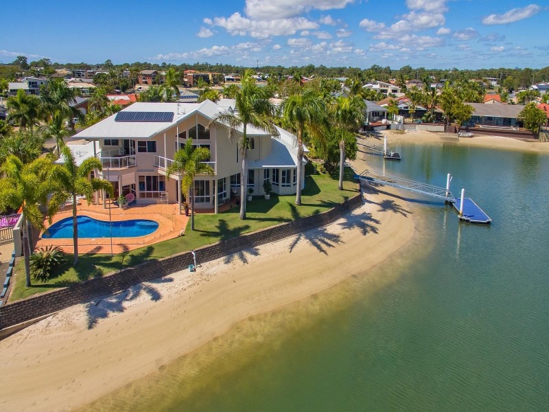 49 Carrothool Place, Mooloolaba QLD 4557