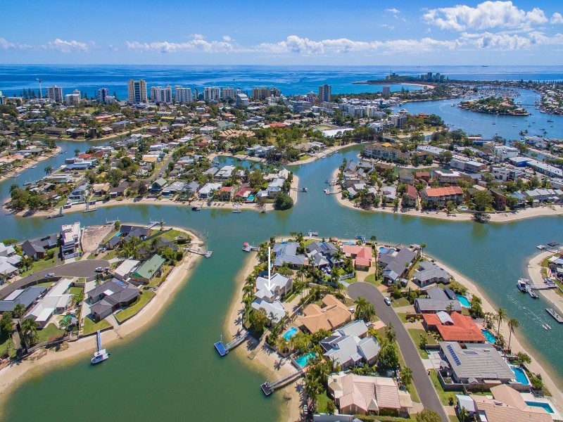 49 Carrothool Place, Mooloolaba QLD 4557