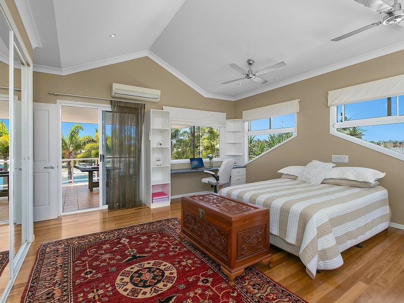 49 Carrothool Place, Mooloolaba QLD 4557