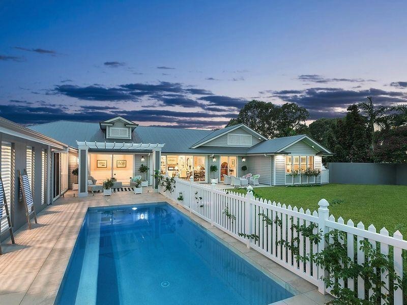 15 Mountain Top Court, Mons QLD 4556