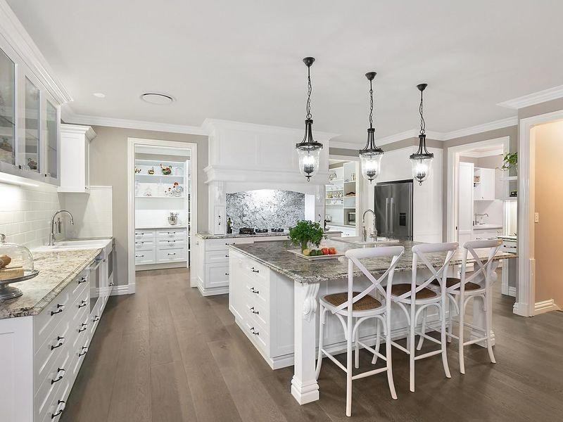 15 Mountain Top Court, Mons QLD 4556