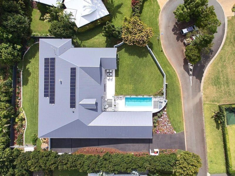 15 Mountain Top Court, Mons QLD 4556